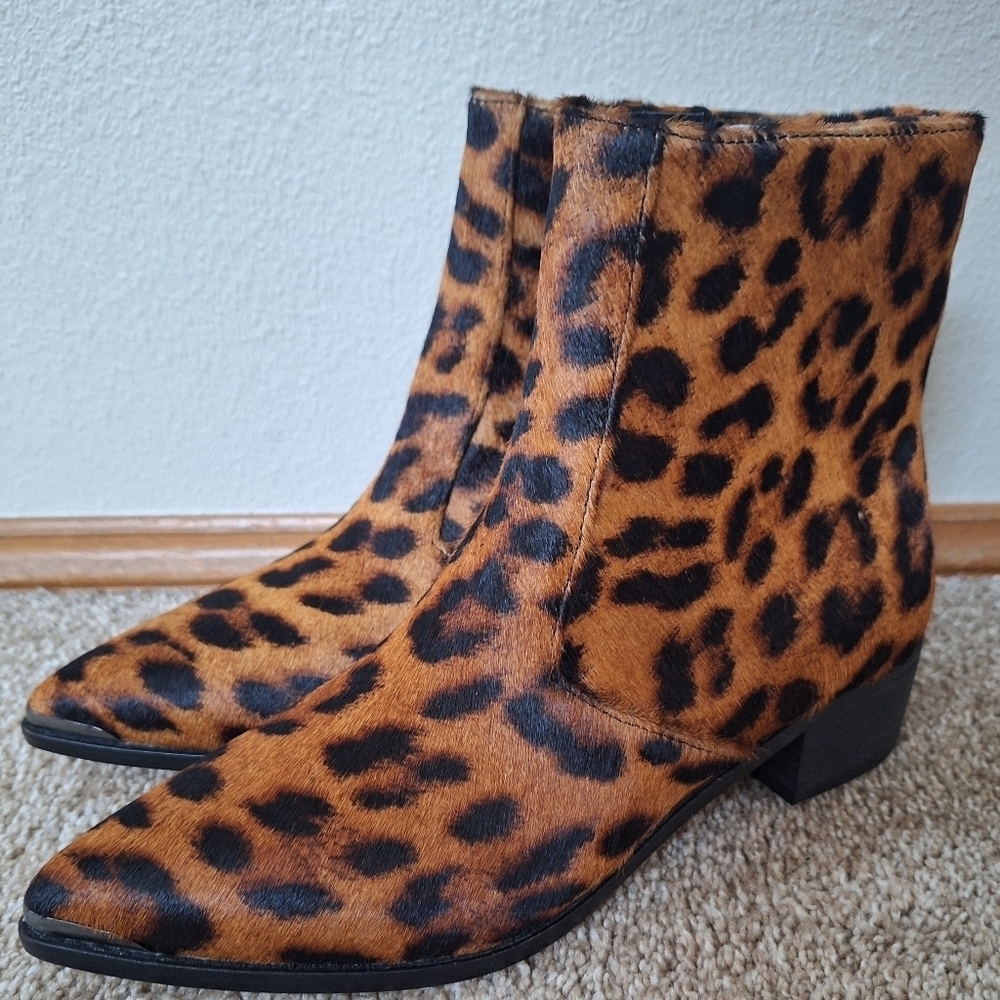 NWOT Botkier Greer Block Heel Booties Calf Hair Leopard Zip Womens Size 7
